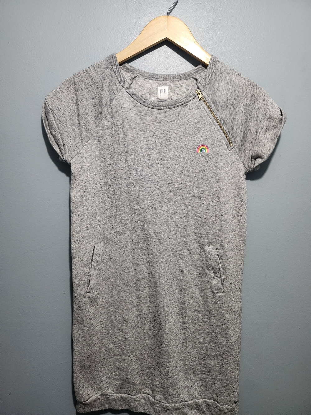 GAP Heather Gray Short Sleeve Sweatshirt Dress with Rainbow Patch